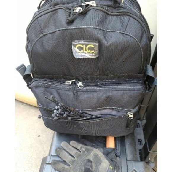 75-Pocket Tool Backpack - Picture 5 of 8